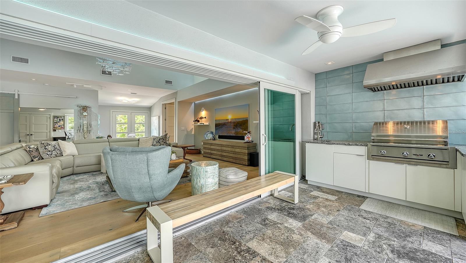 BAY ISLES - Residential