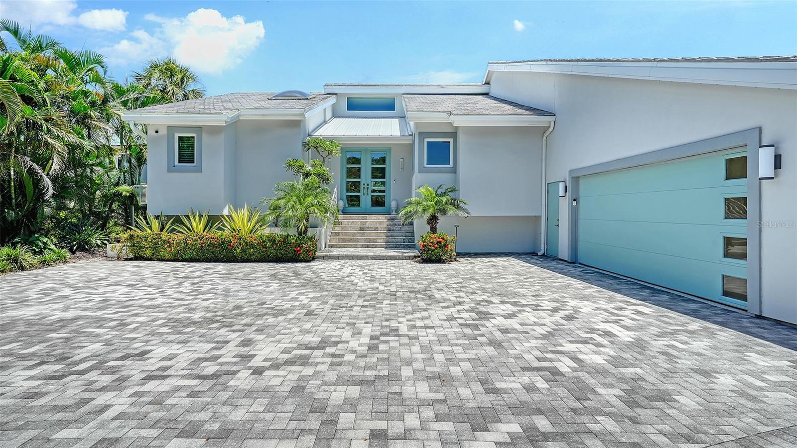 3310 BAYOU ROAD