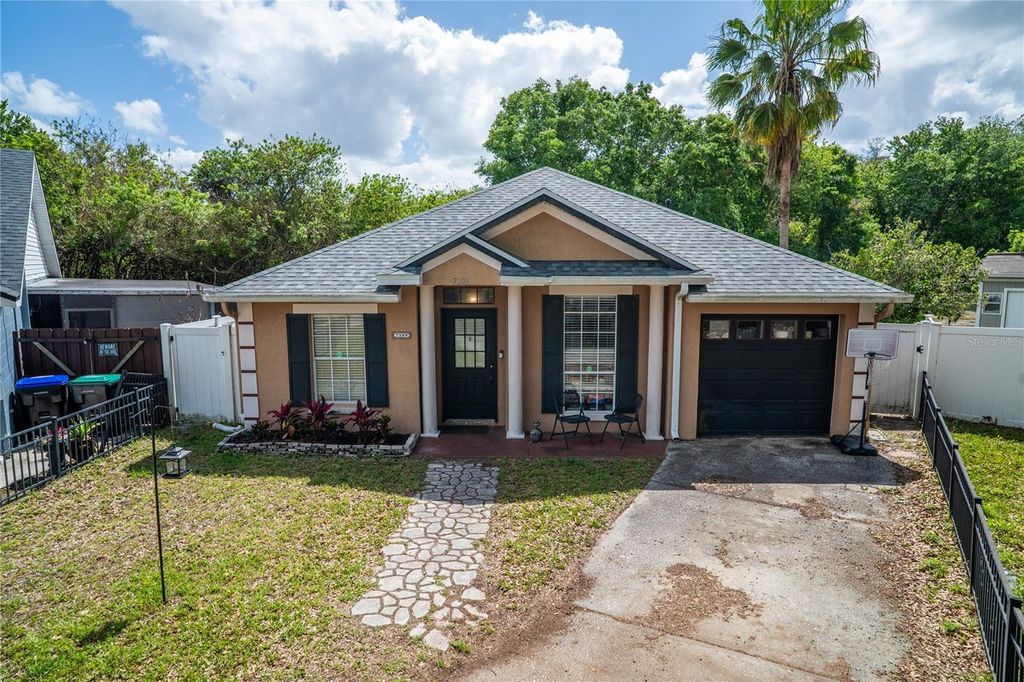 Photo of 7389 Hollow Ridge Circle, Orlando, FL 32822 (MLS # O6396311)
