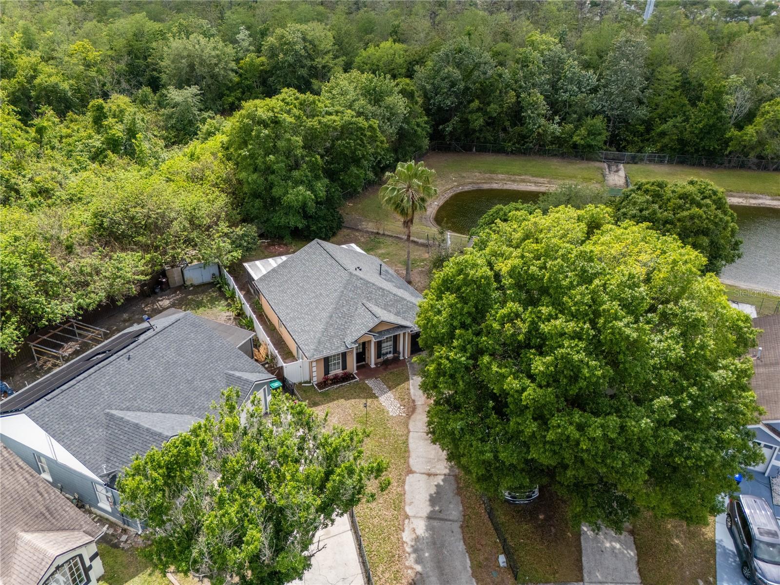 PINE RIDGE HOLLOW - Residential