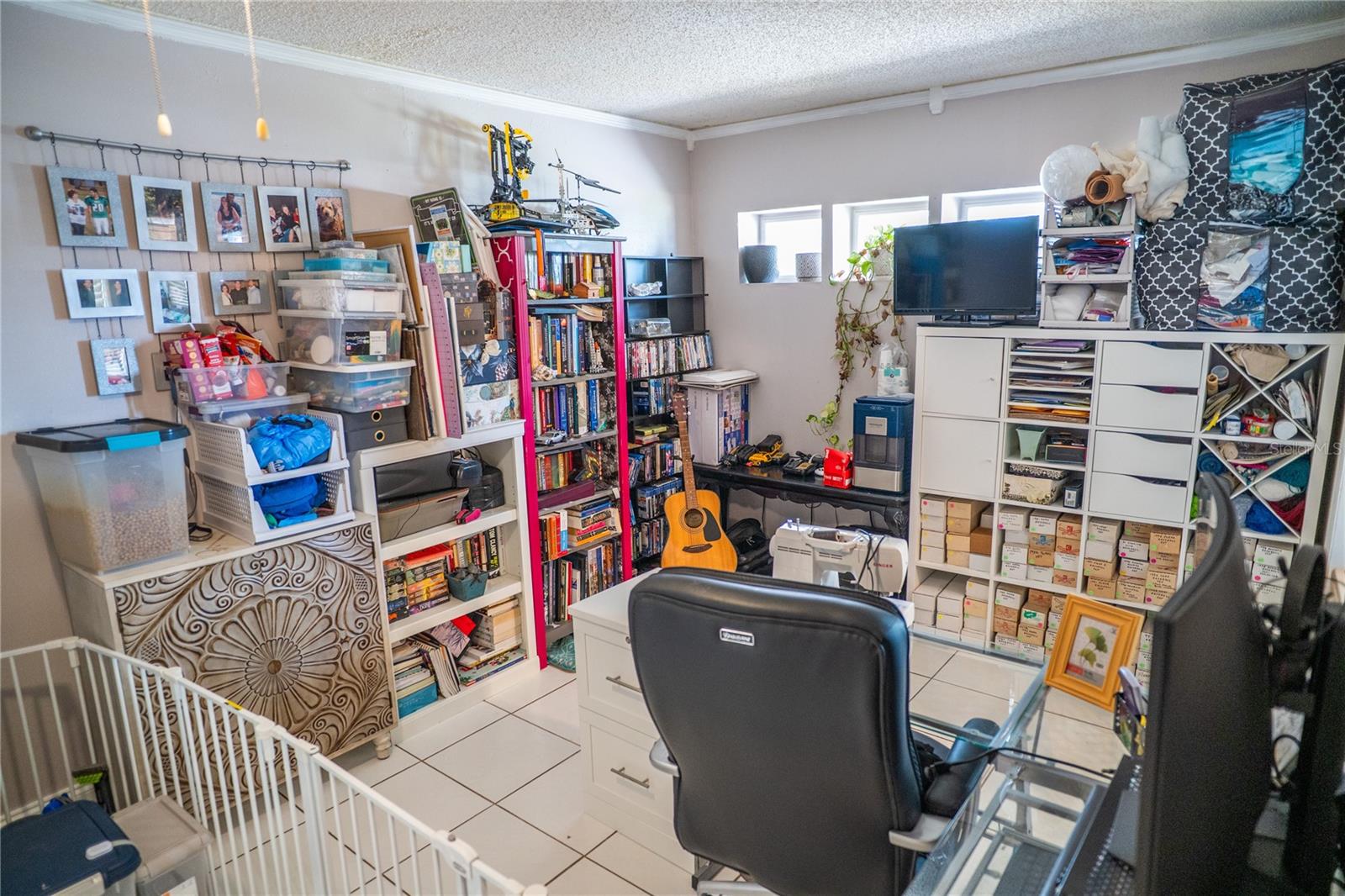 PINE RIDGE HOLLOW - Residential