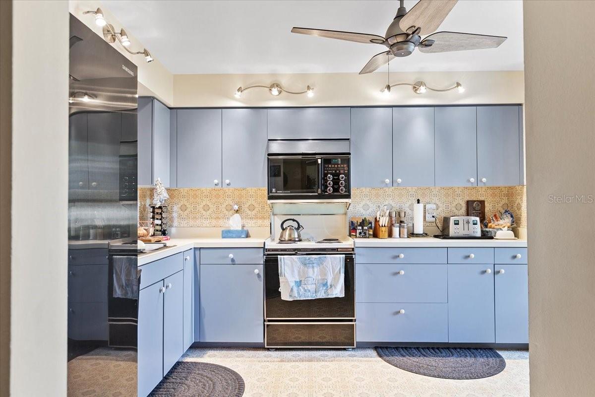 VIZCAYA PH 1, 2, 3, 4, 5, 7, 9, 12, 13, 15&16 - Residential