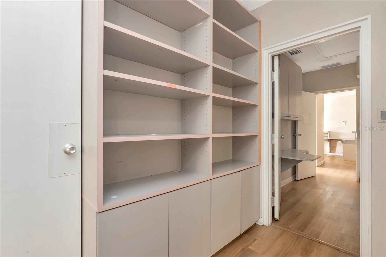 MILTON PARK - Commercial Sale