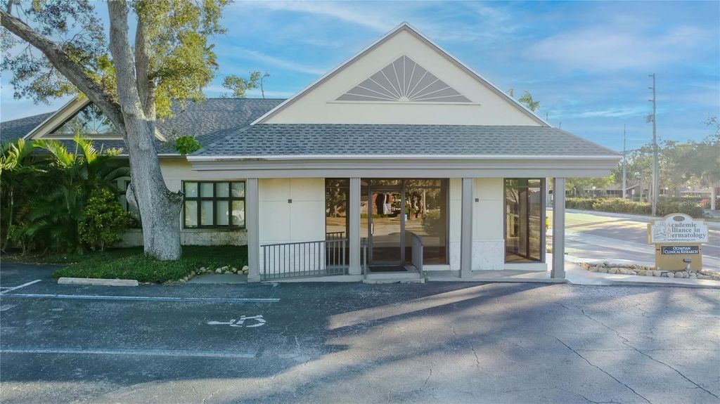 Photo of 1201 S Myrtle Avenue, Clearwater, FL 33756 (MLS # TB8453358)