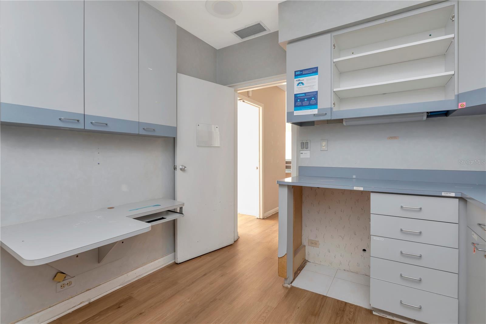 MILTON PARK - Commercial Sale