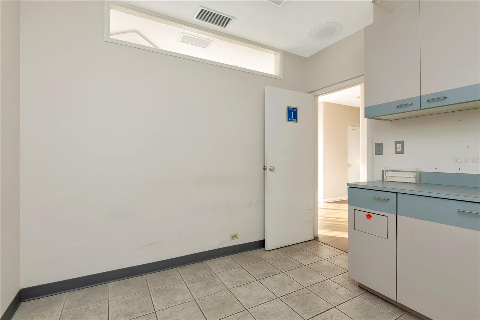 MILTON PARK - Commercial Sale