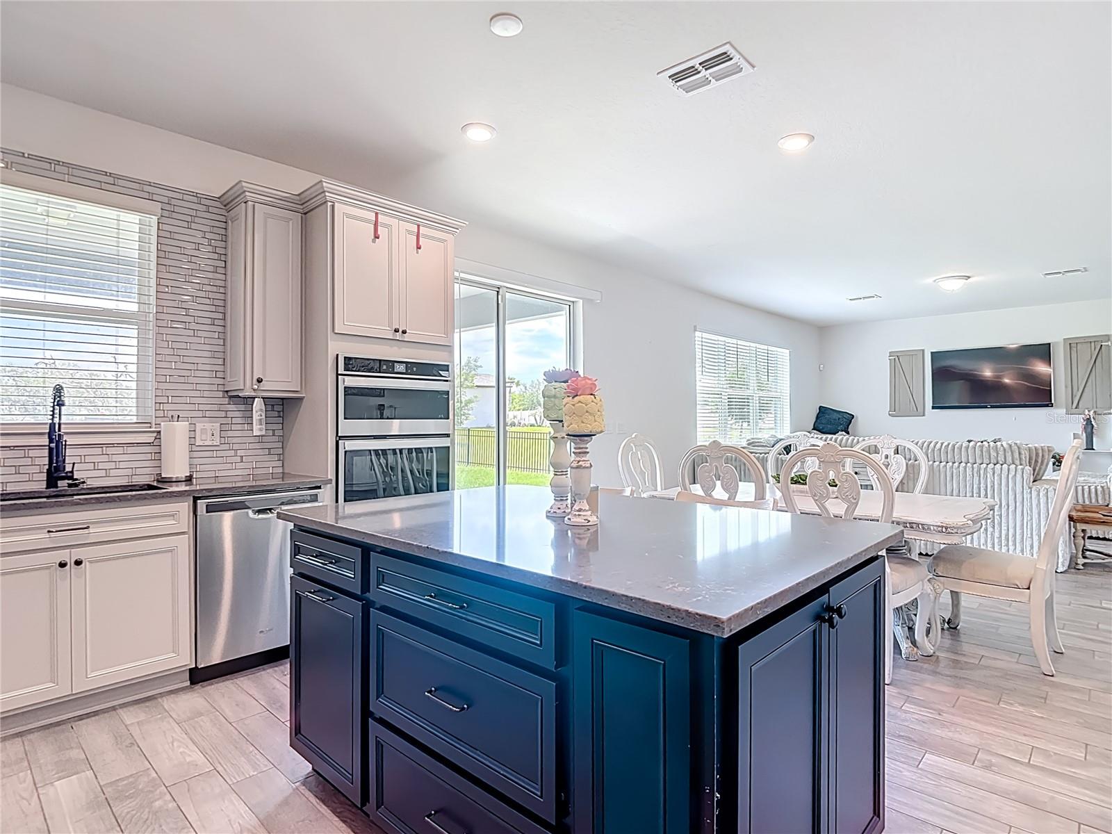 OAKS OF PASCO - Residential