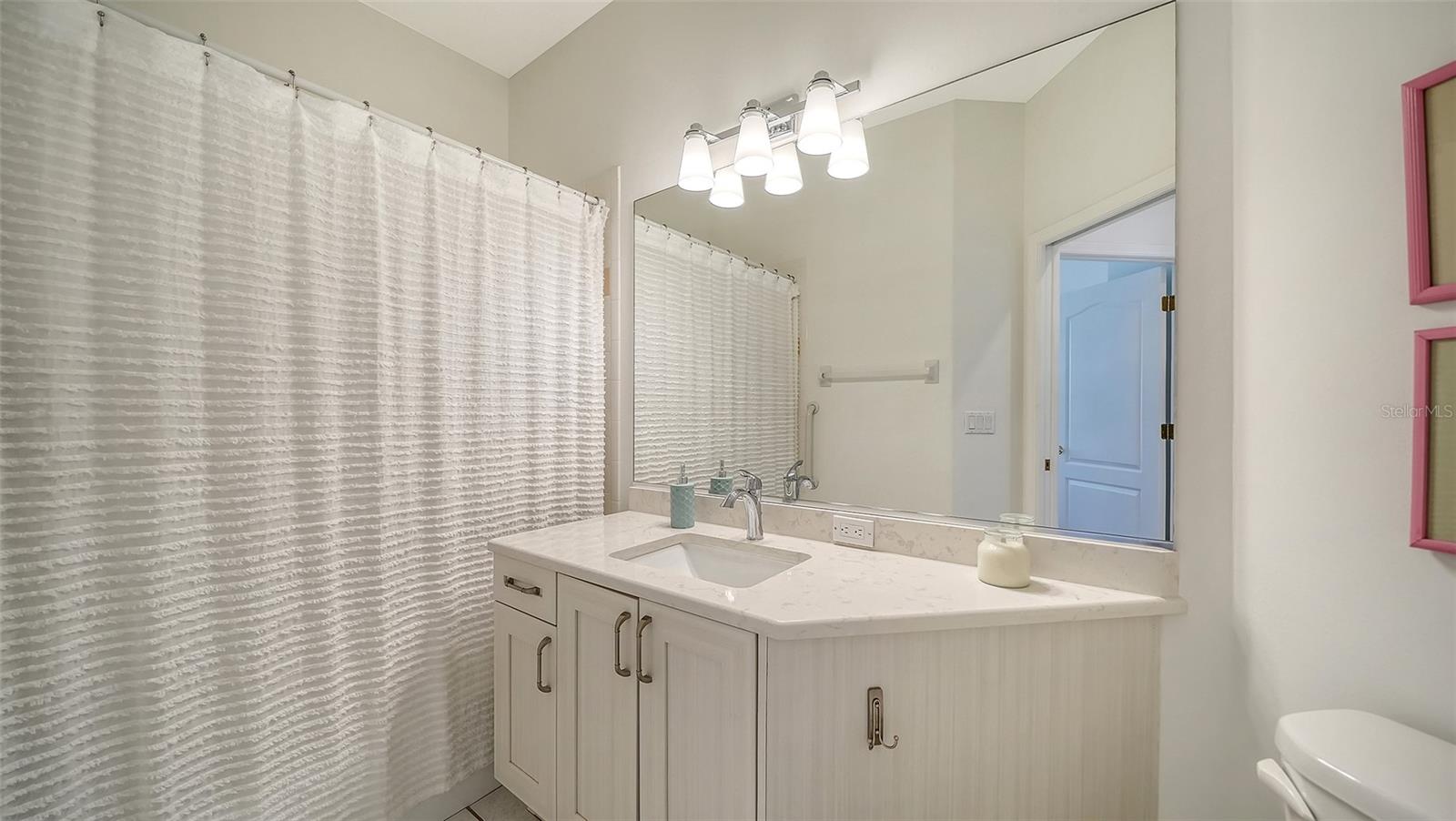 MIRA LAGO AT PALMER RANCH PH 2 - Residential