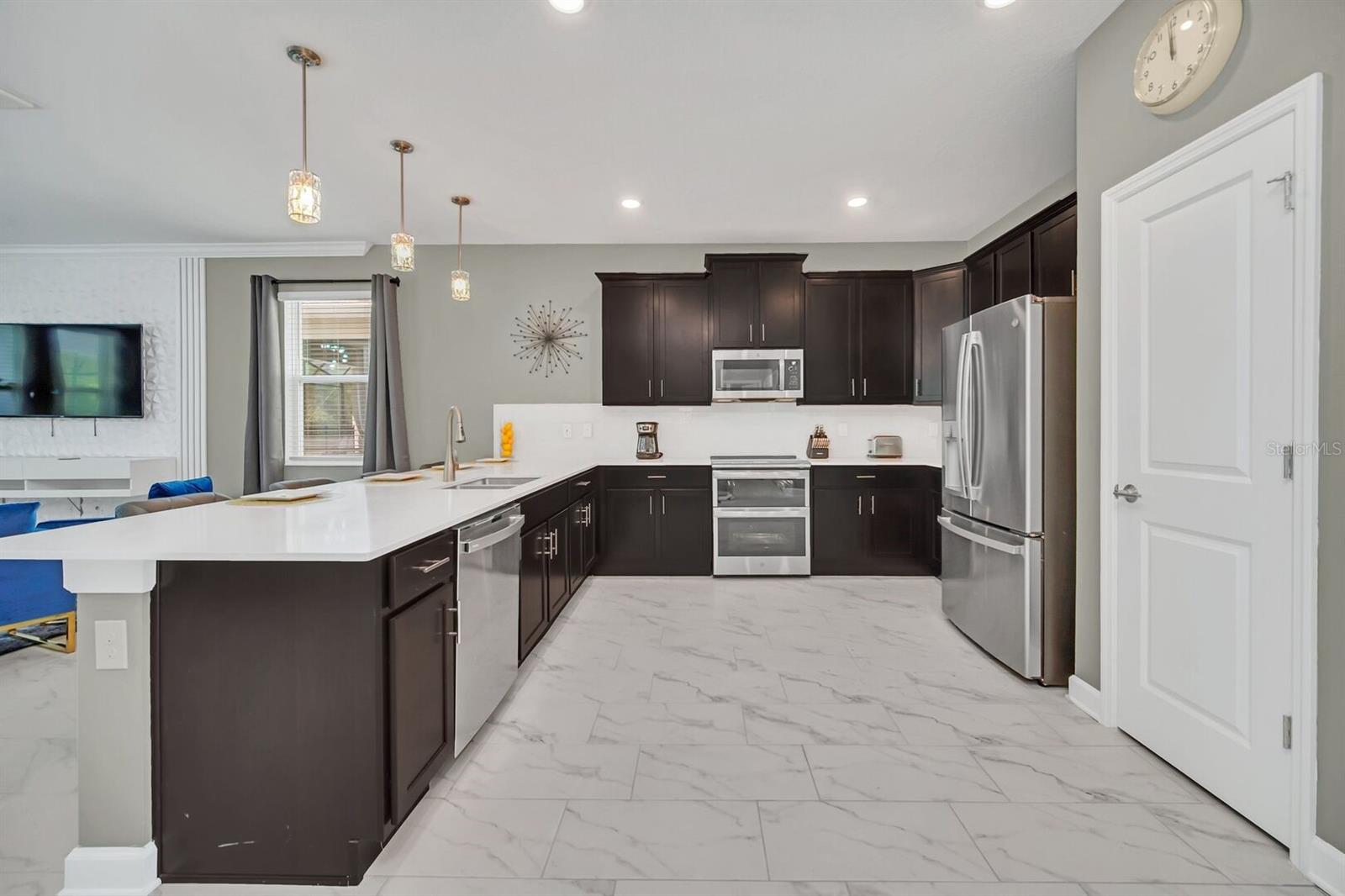 COVE AT STOREY LAKE III - Residential