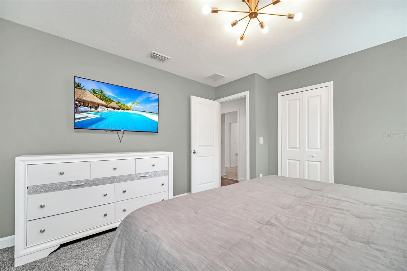 COVE AT STOREY LAKE III - Residential