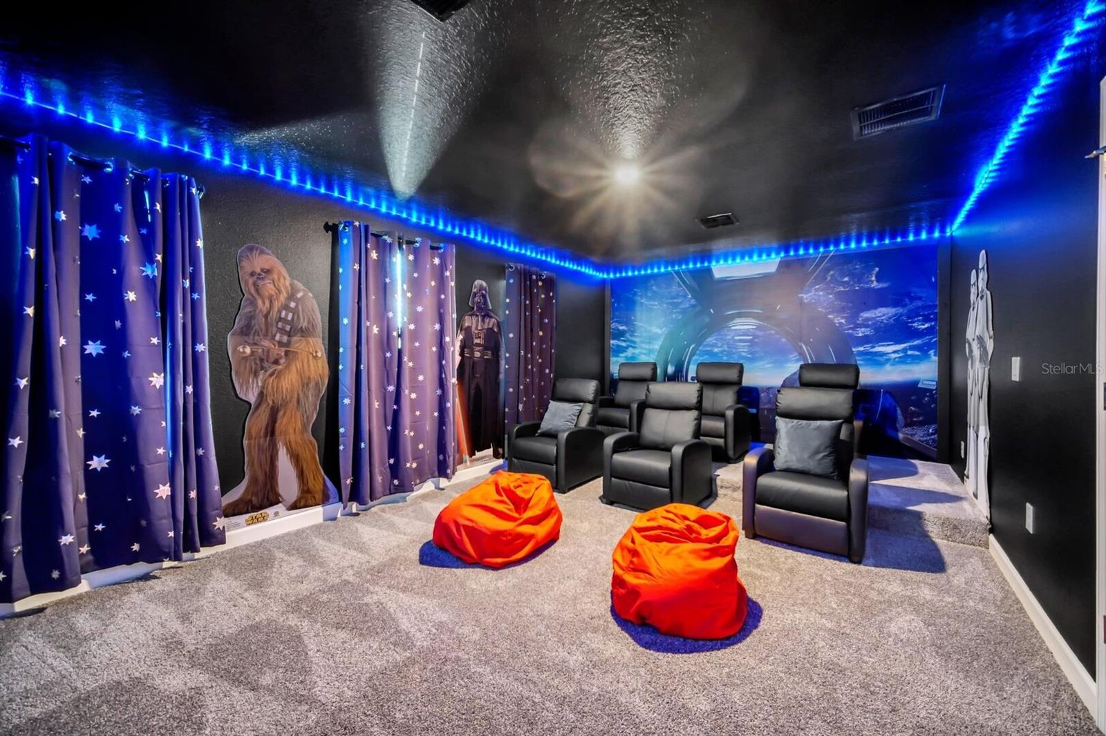 COVE AT STOREY LAKE III - Residential