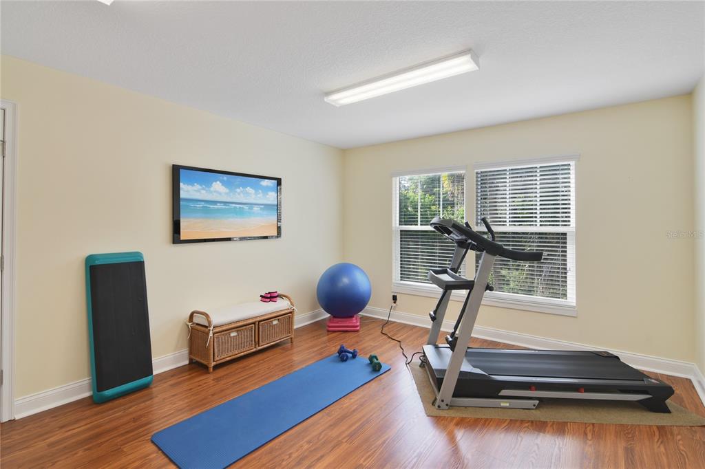 COLIN PARK - Residential