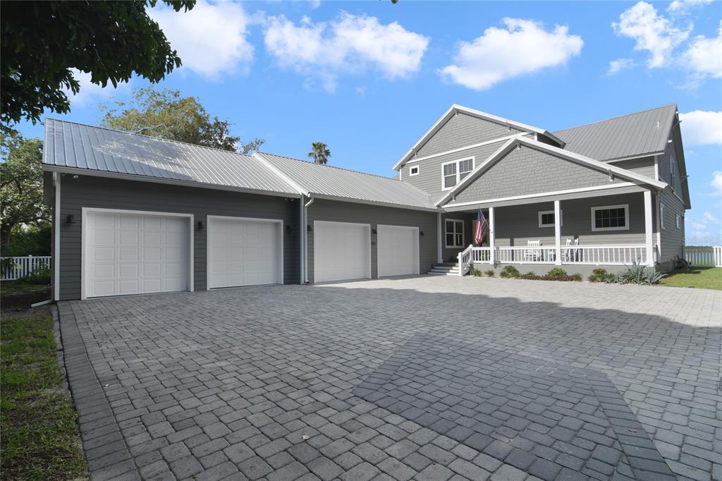 COLIN PARK - Residential