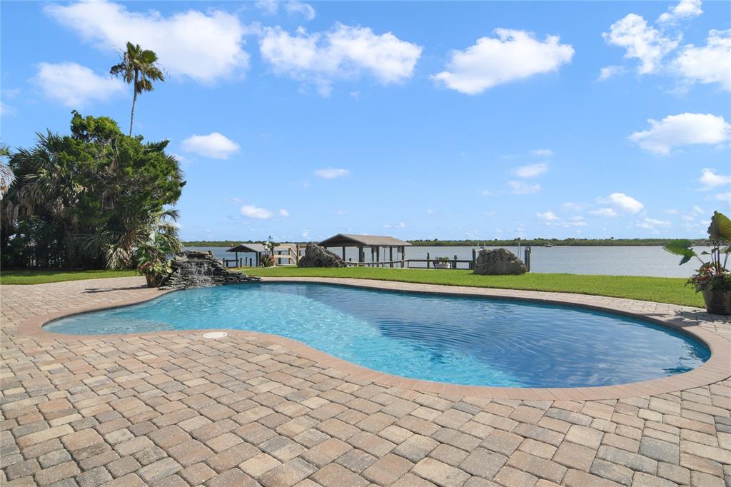 COLIN PARK - Residential