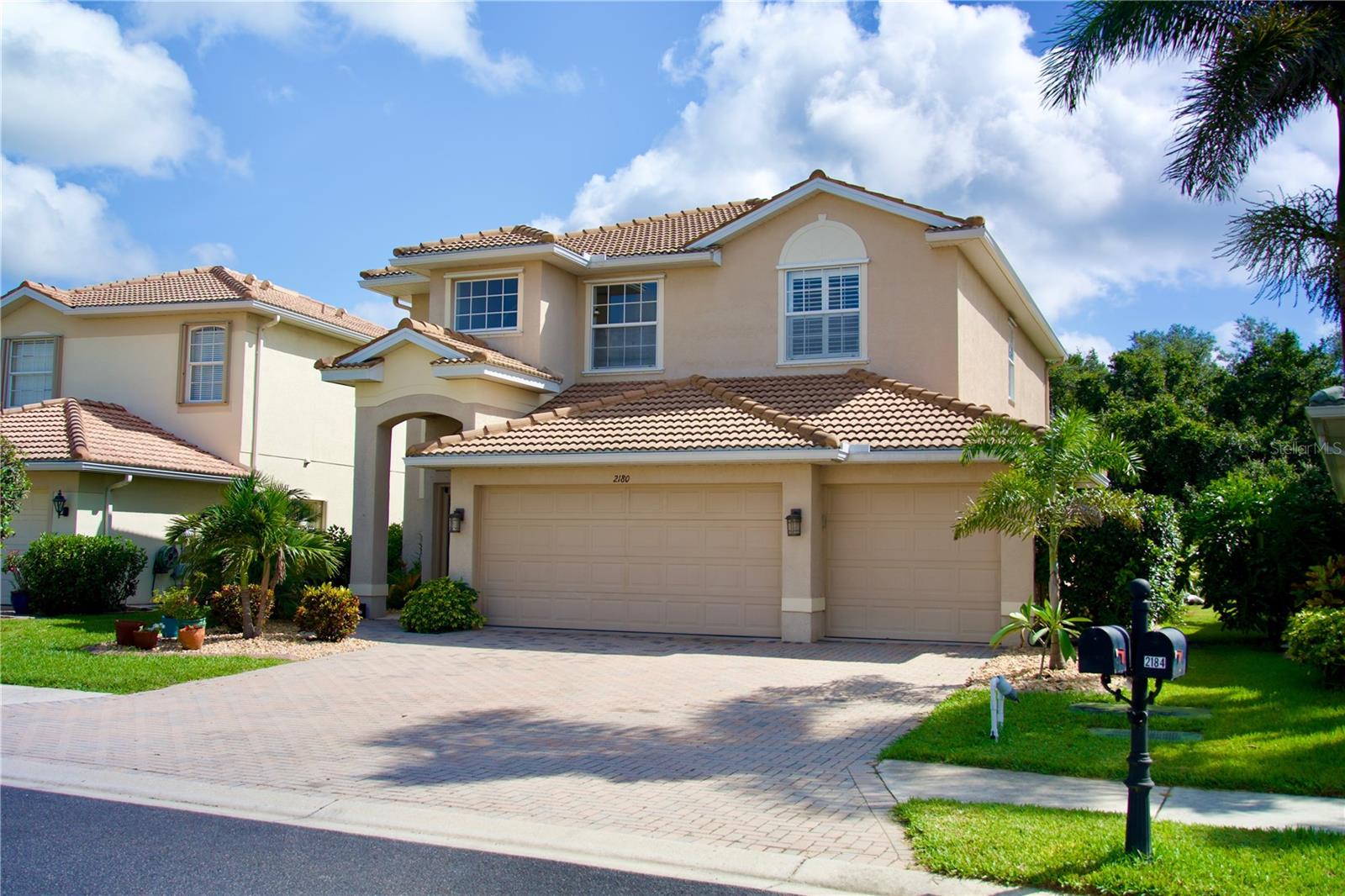 STONEYBROOK AT VENICE - Residential