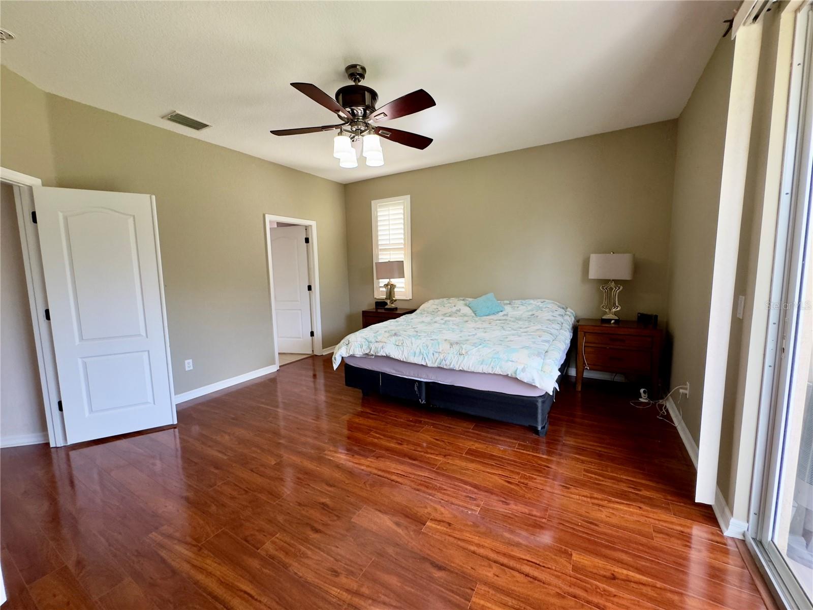 STONEYBROOK AT VENICE - Residential