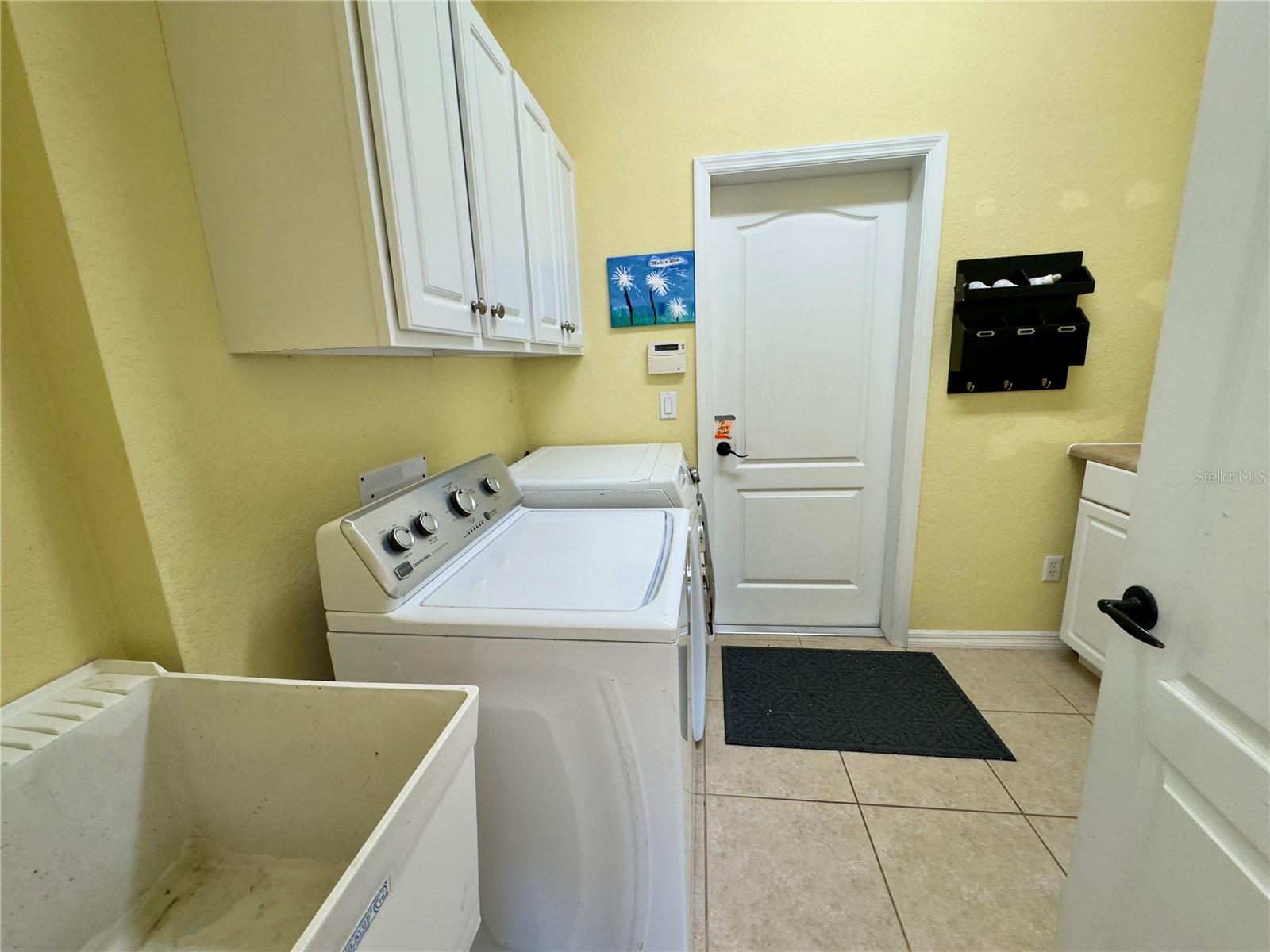 STONEYBROOK AT VENICE - Residential