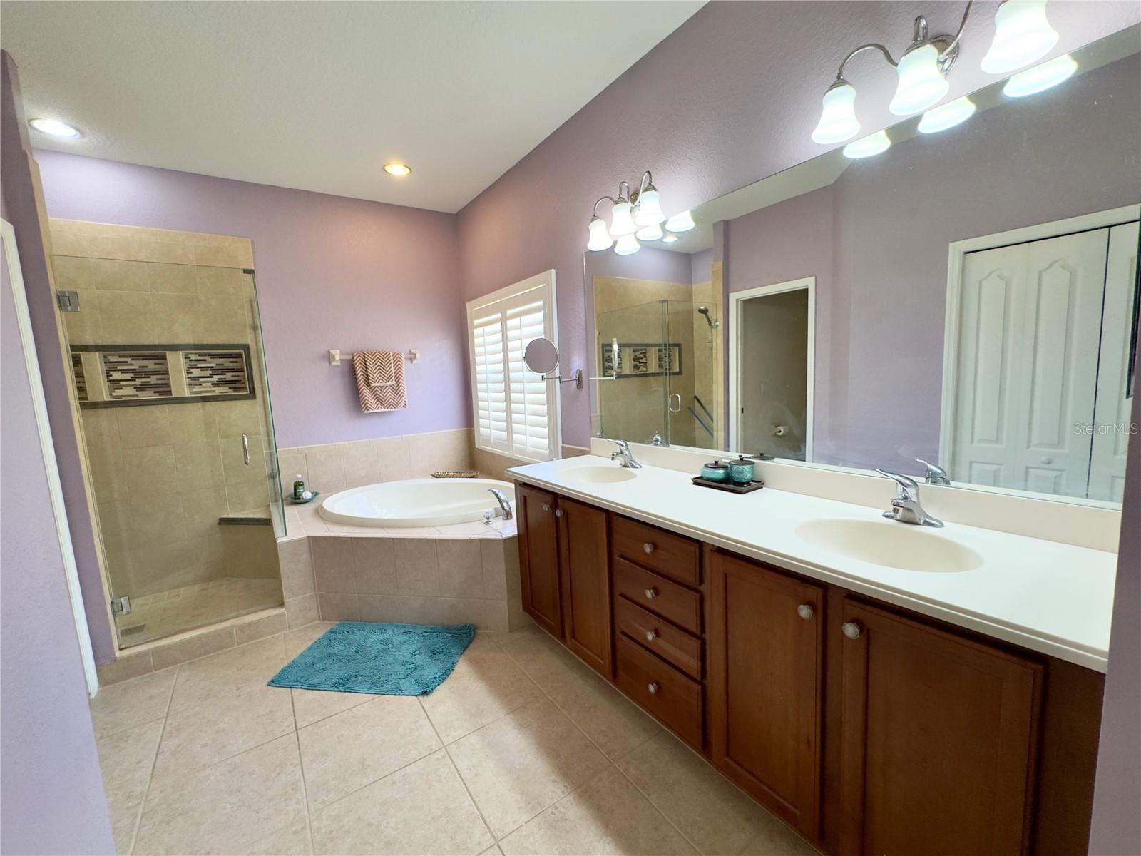 STONEYBROOK AT VENICE - Residential