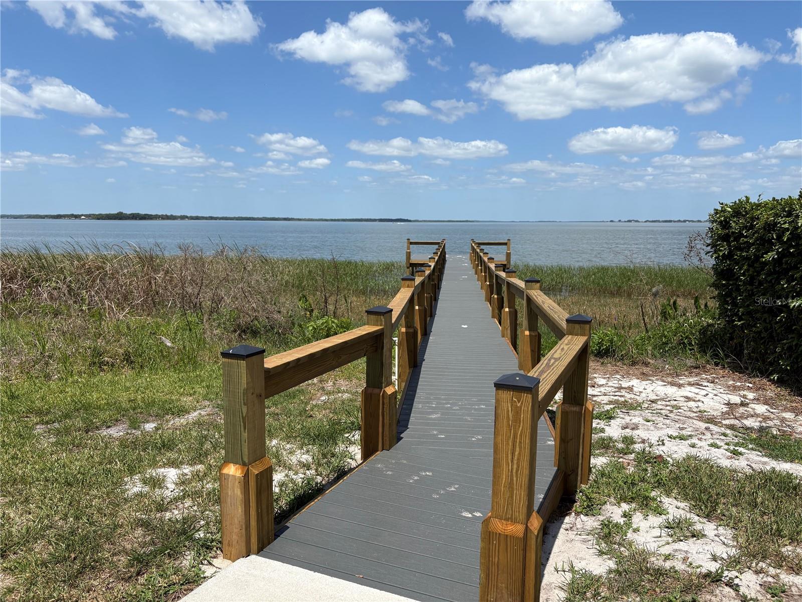 LEESBURG MAJESTIC OAKS SHORES - Residential