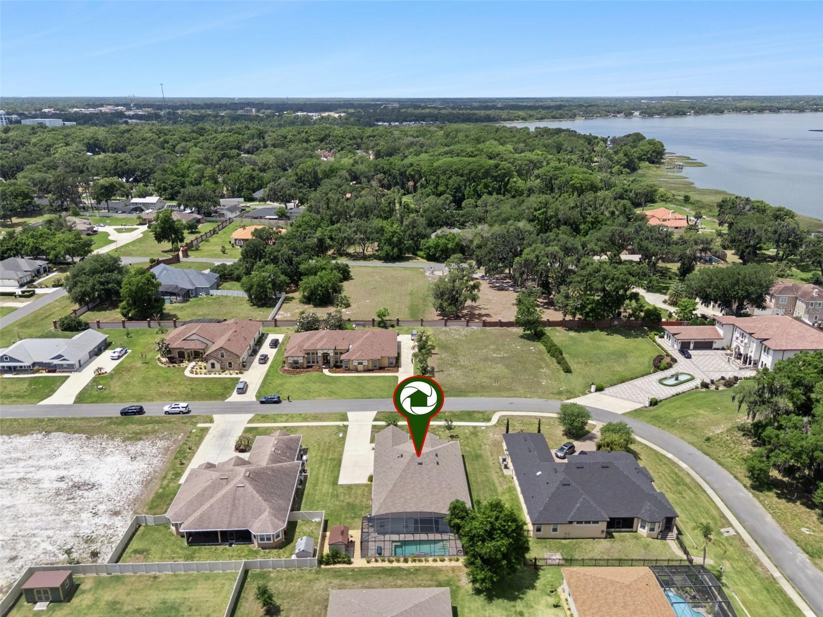 LEESBURG MAJESTIC OAKS SHORES - Residential