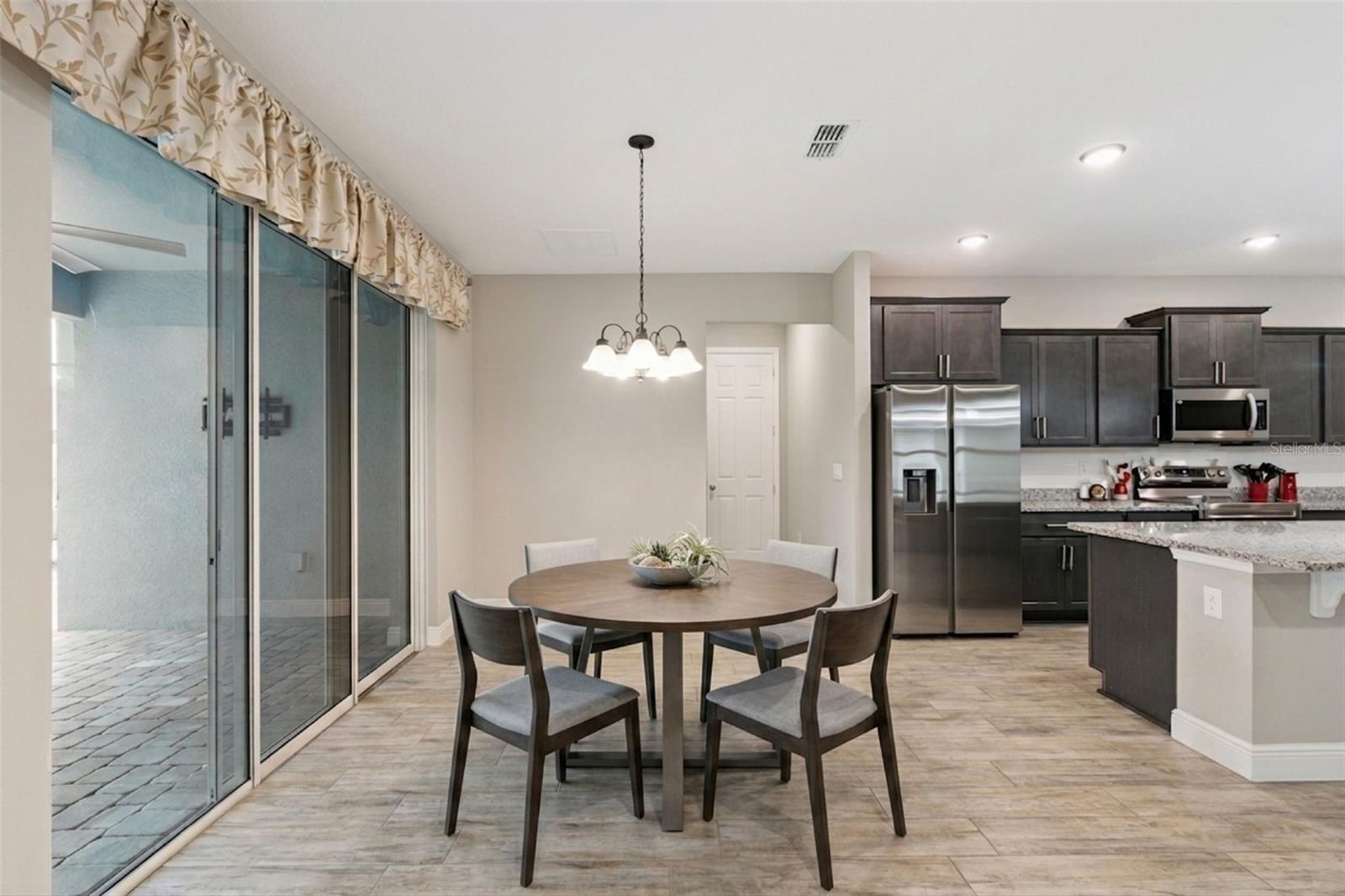 LEESBURG MAJESTIC OAKS SHORES - Residential