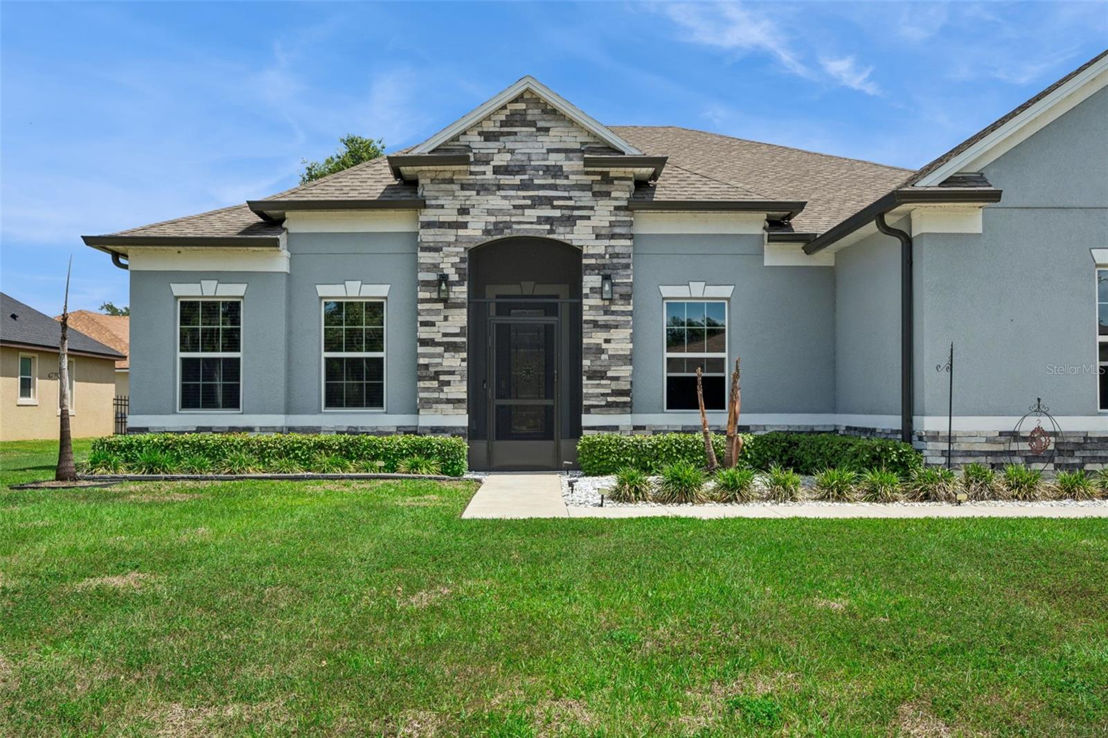 LEESBURG MAJESTIC OAKS SHORES - Residential