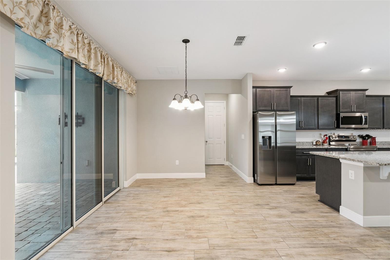 LEESBURG MAJESTIC OAKS SHORES - Residential