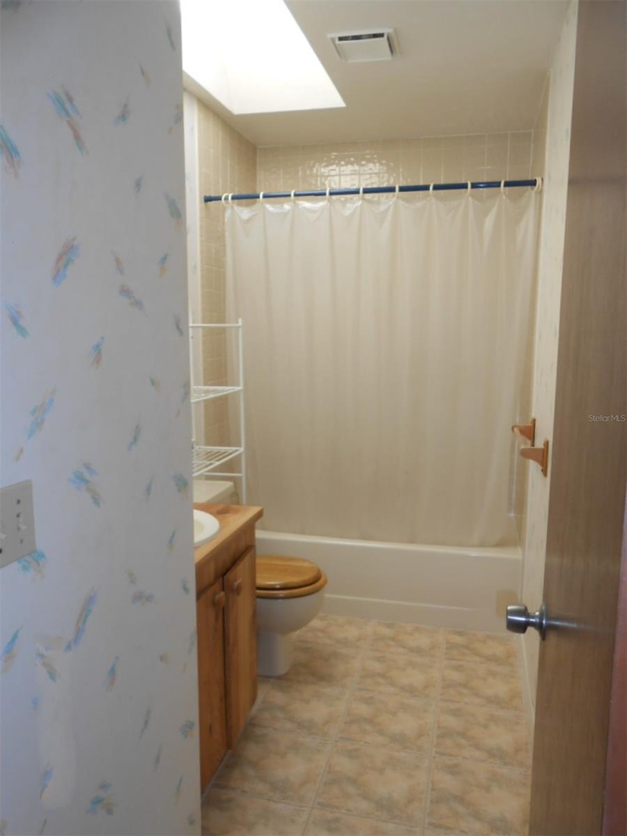 Florida Shores 01 - Residential