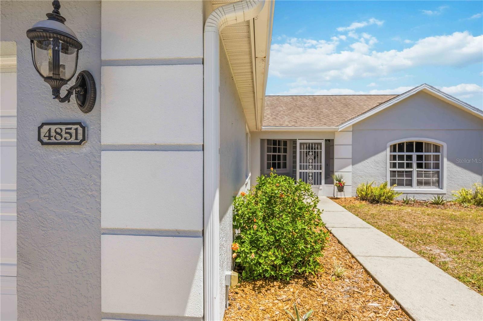 4851 HAMLETS GROVE DRIVE