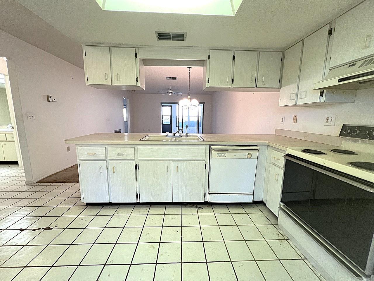 GLENWOOD VILLAGE CONDO - Residential