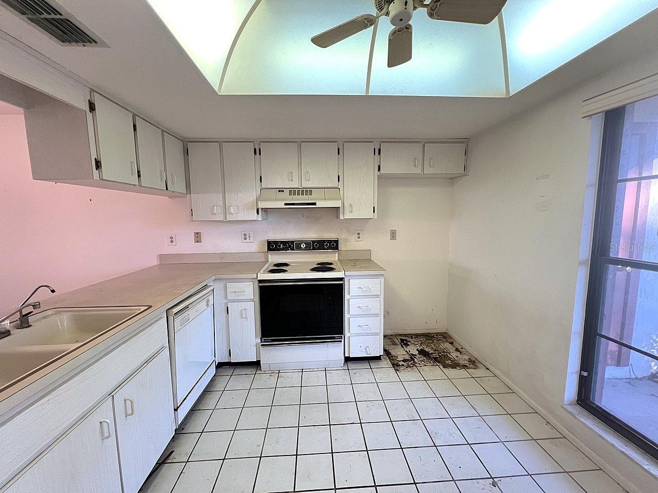 GLENWOOD VILLAGE CONDO - Residential