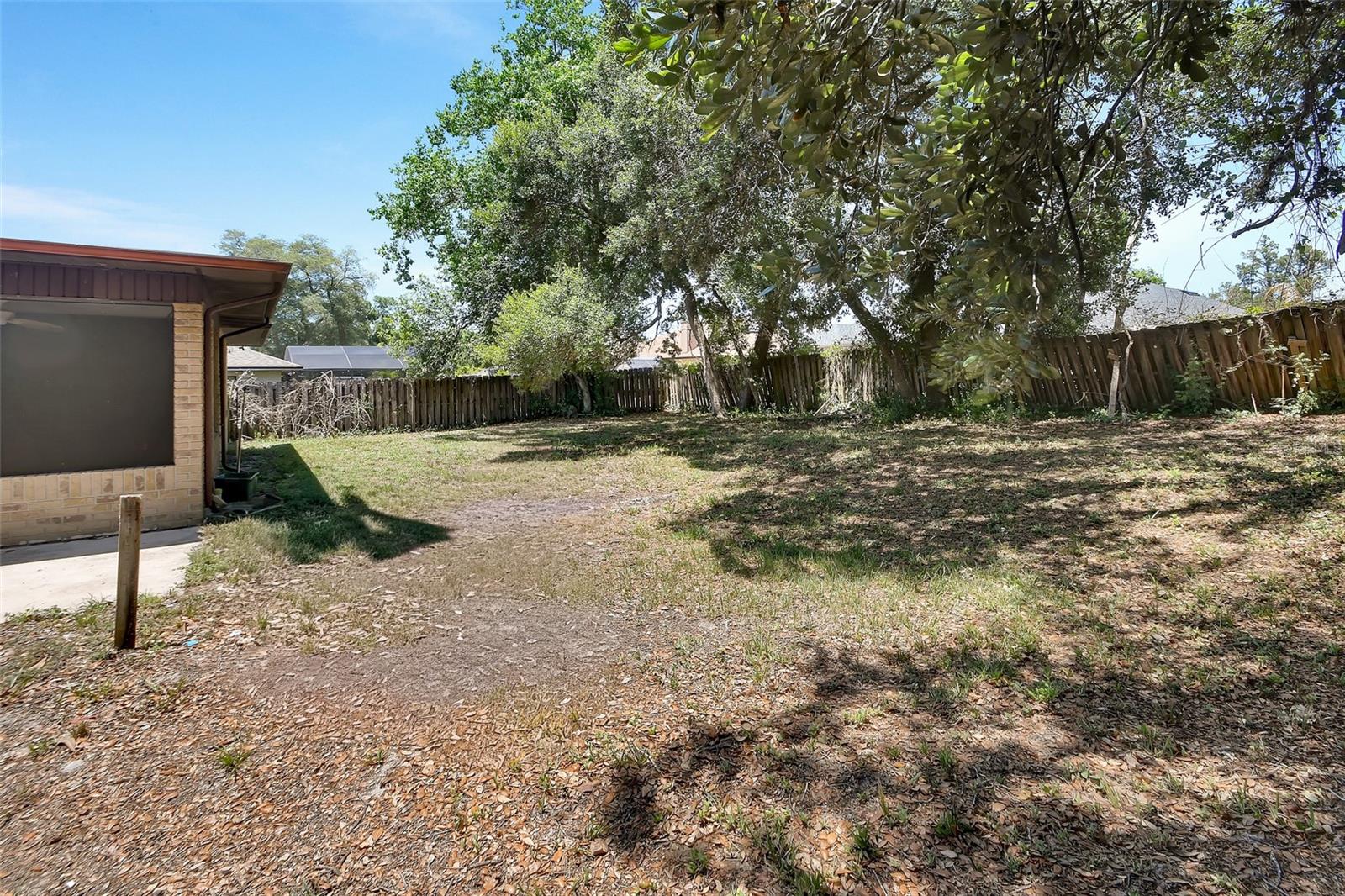 DELTONA LAKES UNIT 04 - Residential