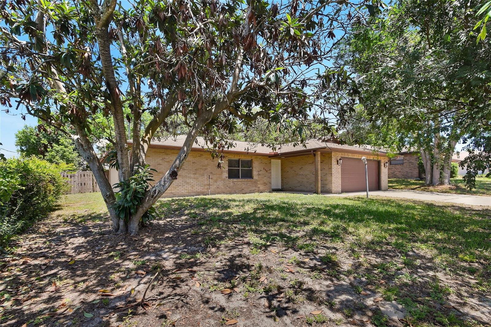 DELTONA LAKES UNIT 04 - Residential