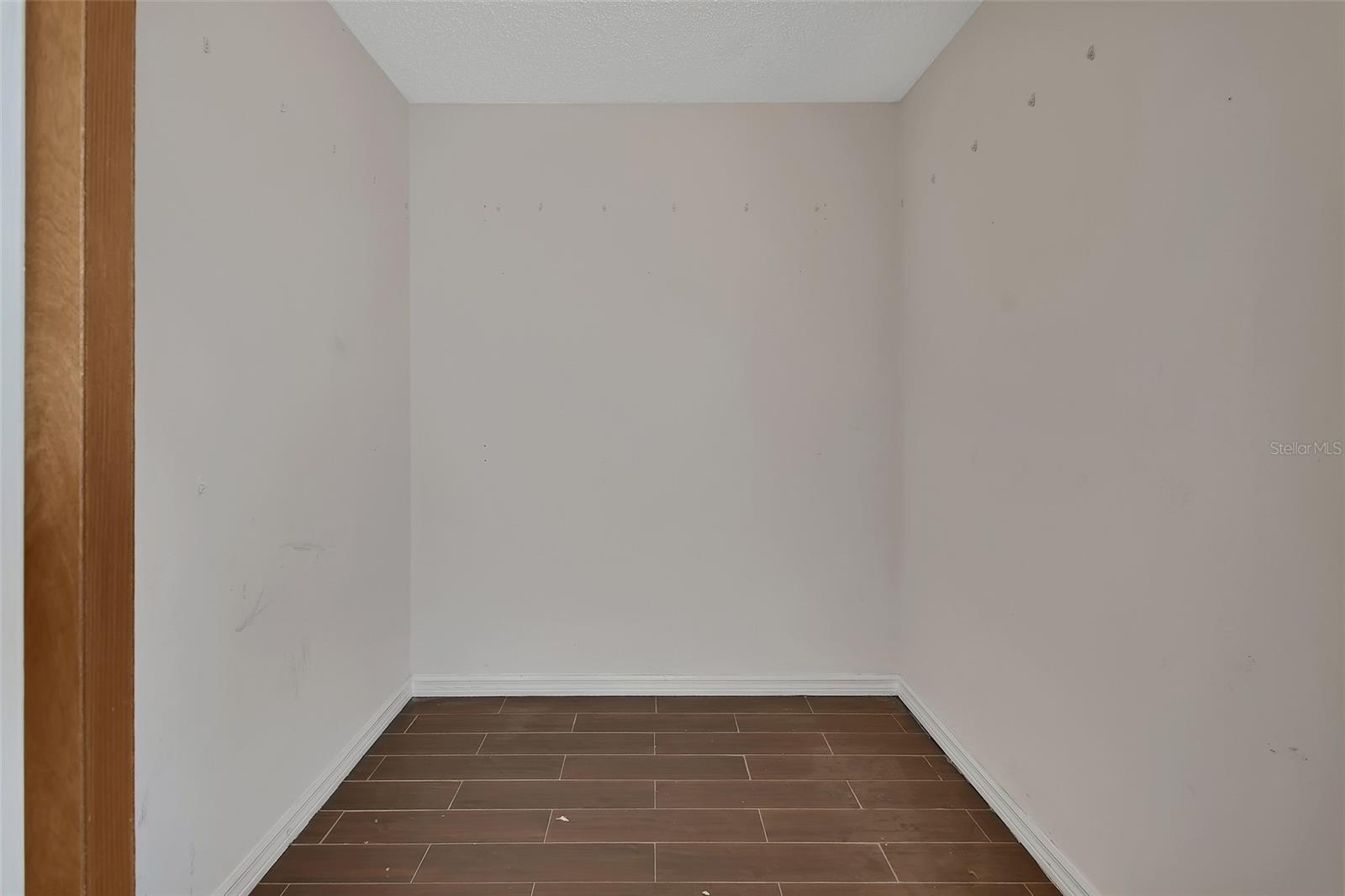 DELTONA LAKES UNIT 04 - Residential