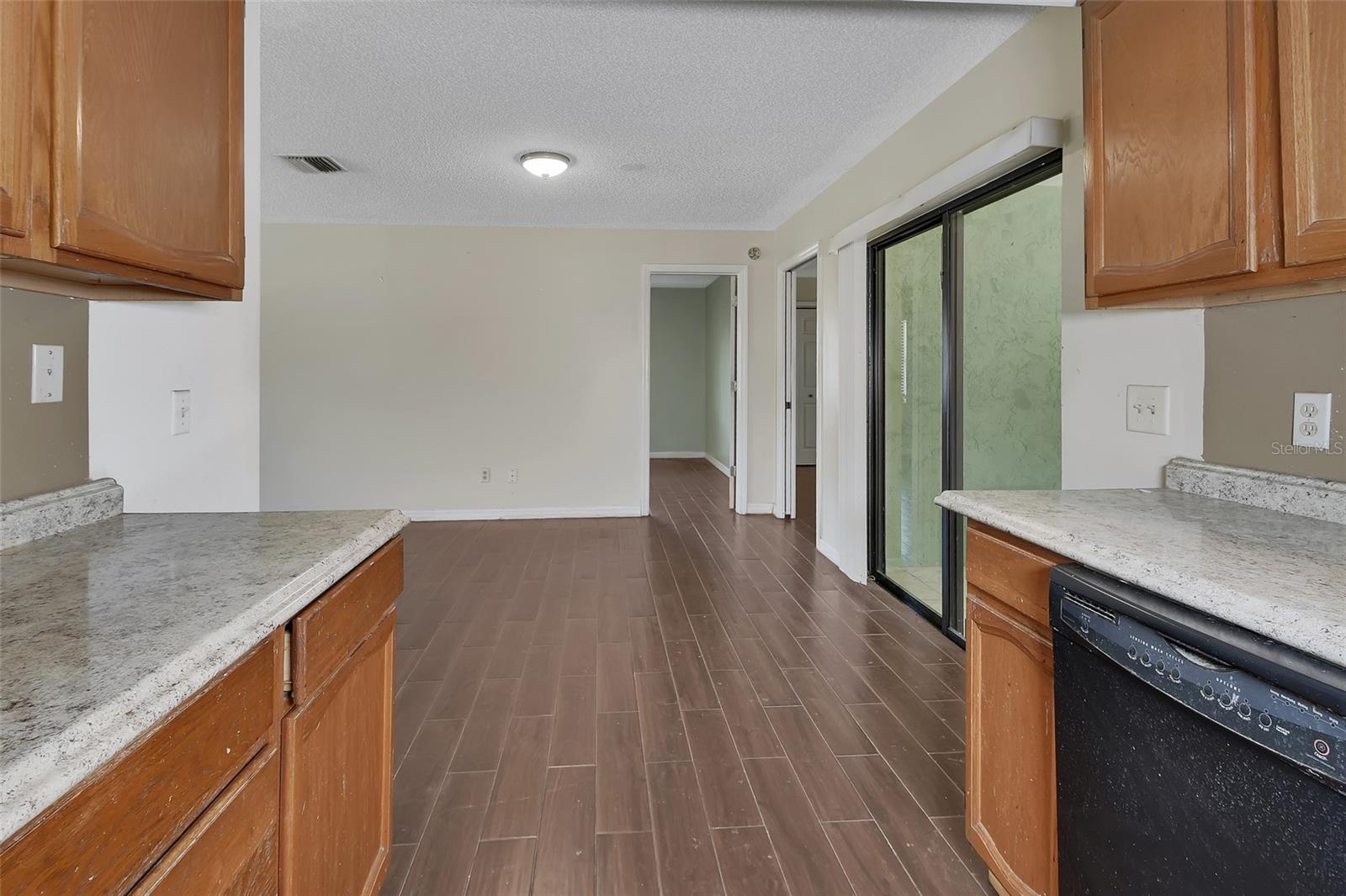 DELTONA LAKES UNIT 04 - Residential