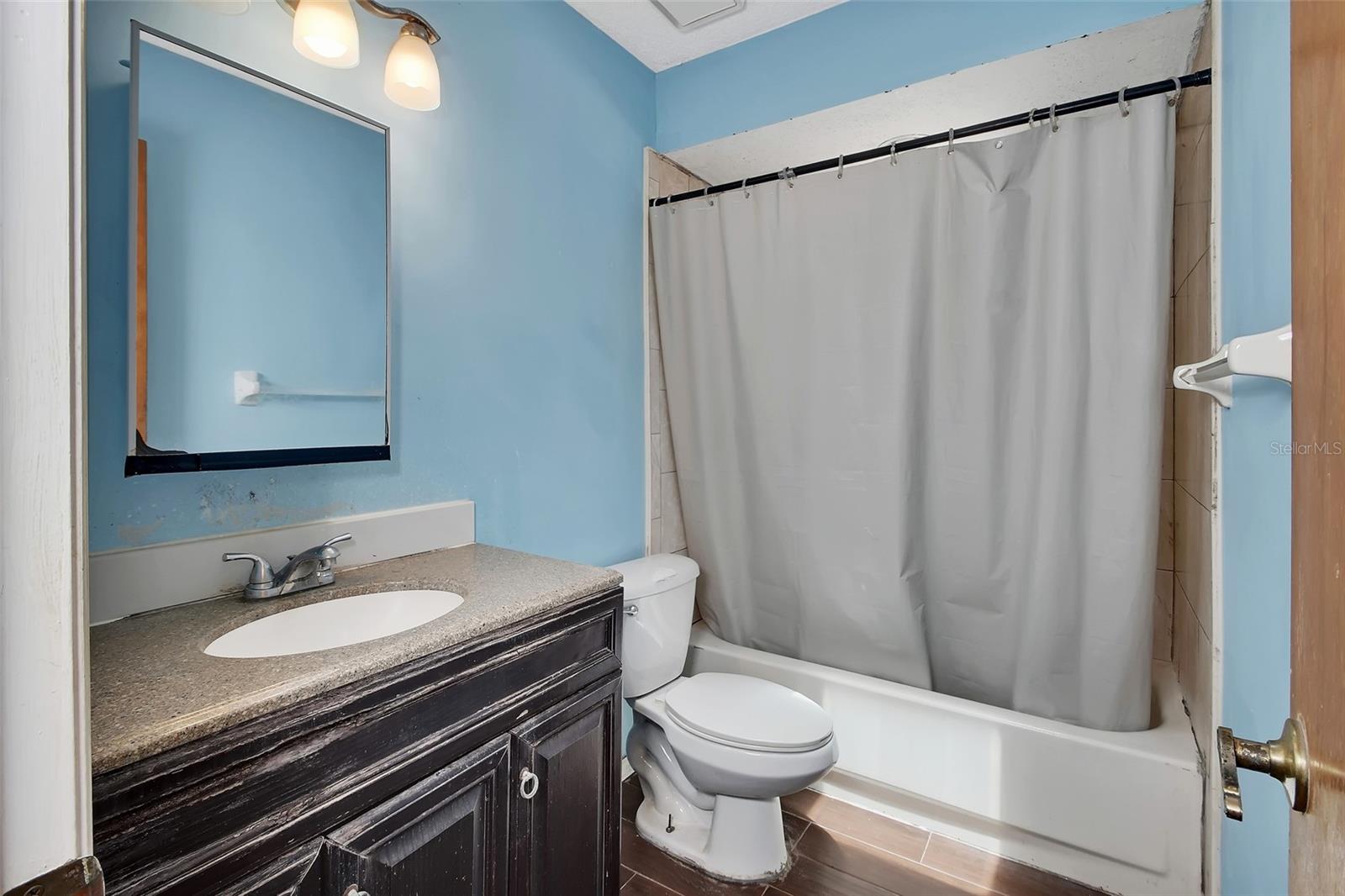 DELTONA LAKES UNIT 04 - Residential