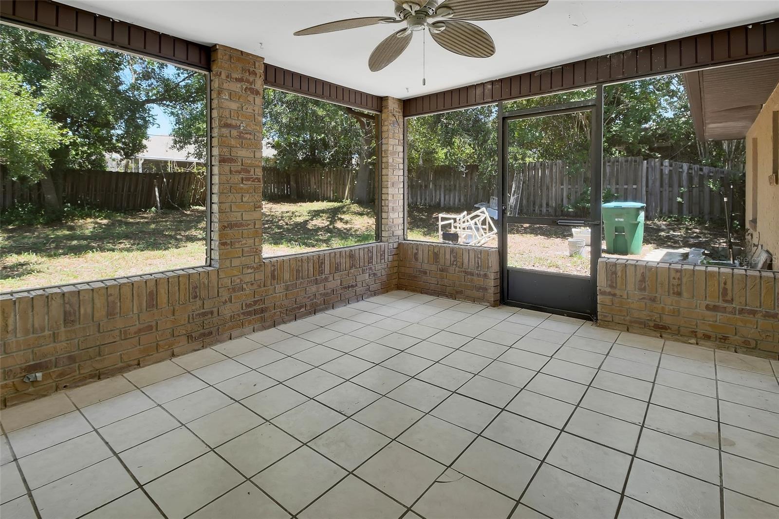 DELTONA LAKES UNIT 04 - Residential