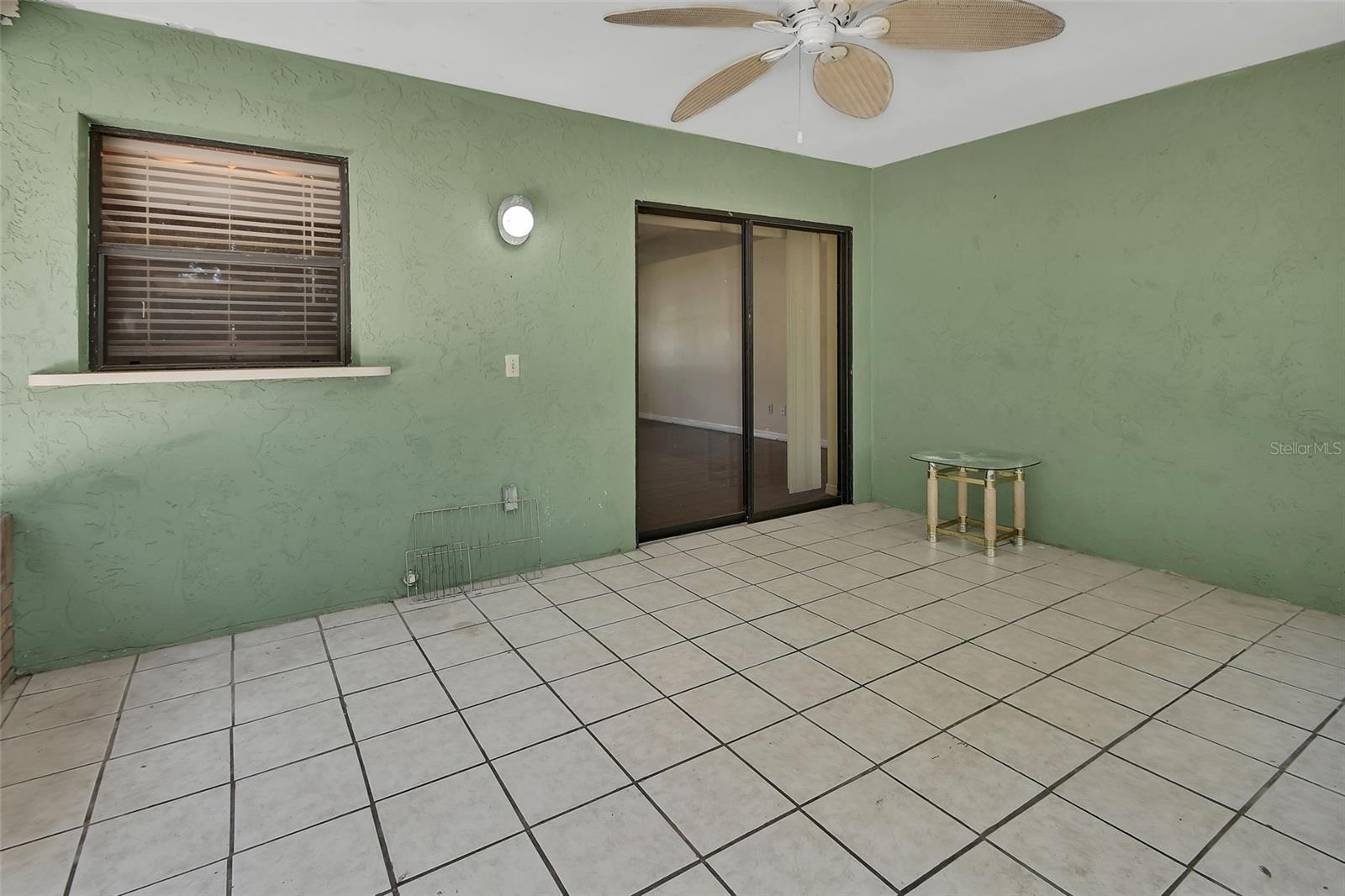 DELTONA LAKES UNIT 04 - Residential