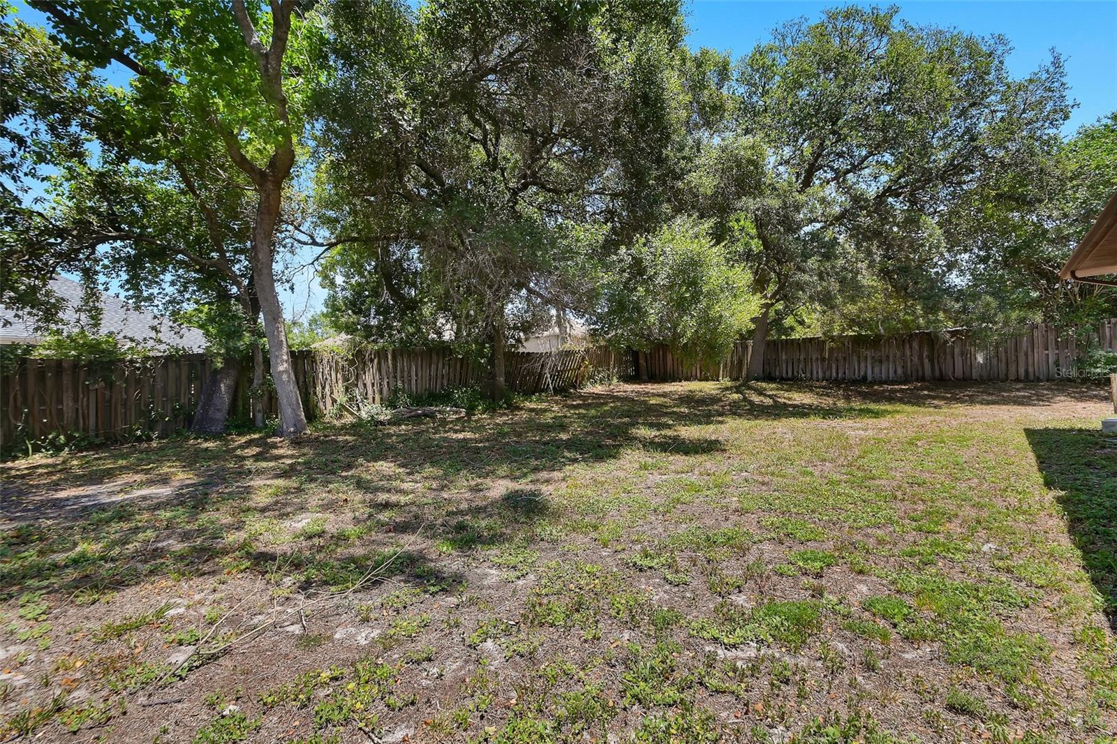 DELTONA LAKES UNIT 04 - Residential