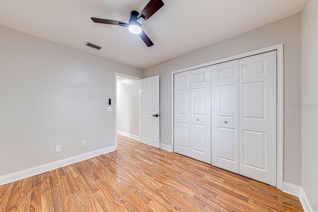 CARLTON VILLAGE PARK - Residential