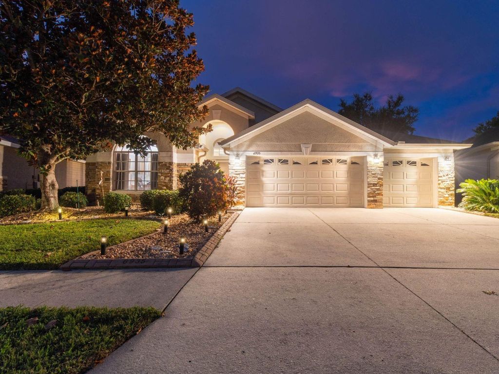 Photo of 6935 Runner Oak Drive, Wesley Chapel, FL 33545 (MLS # W7879076)
