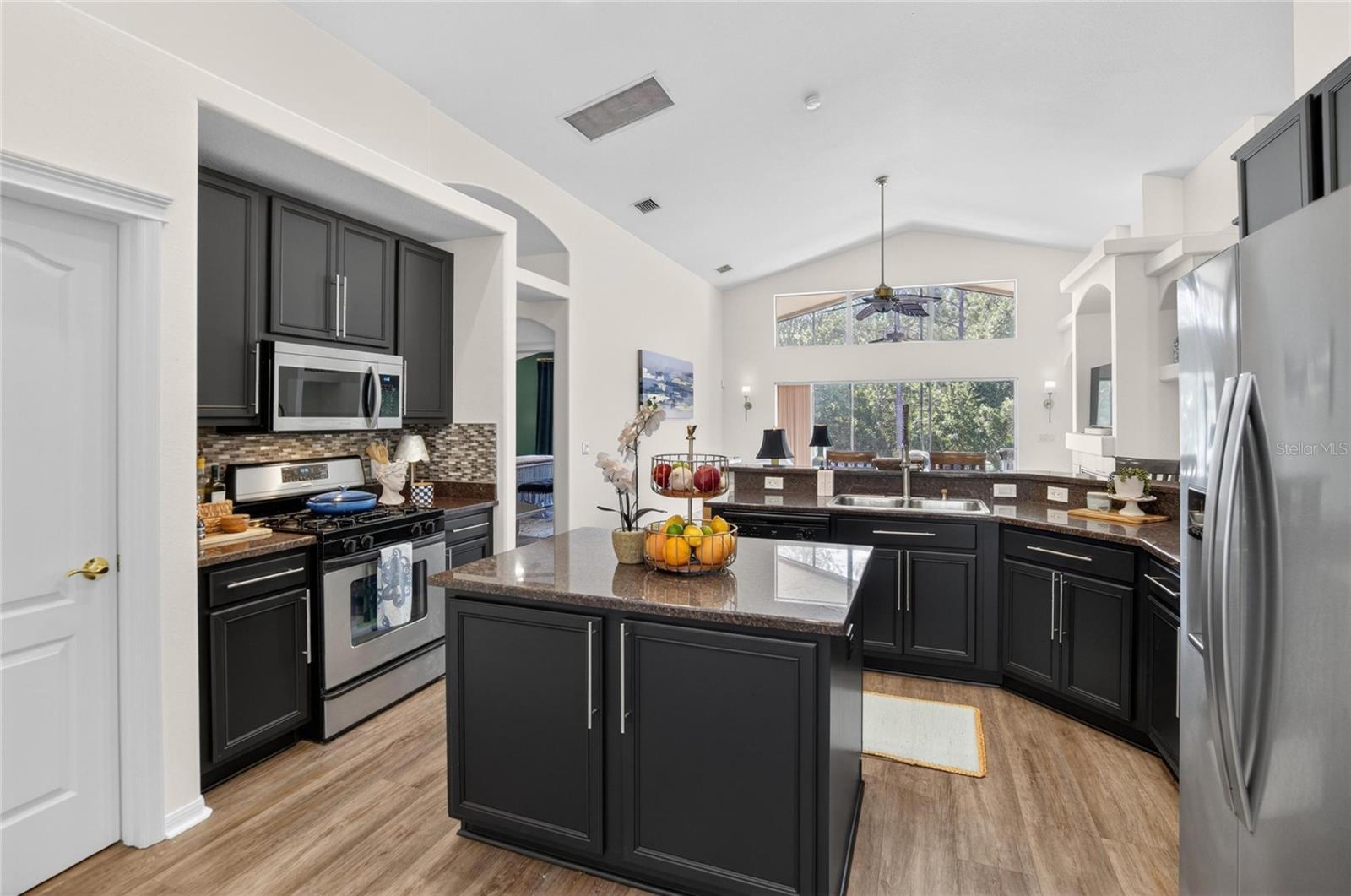 WEST MEADOWS - Residential