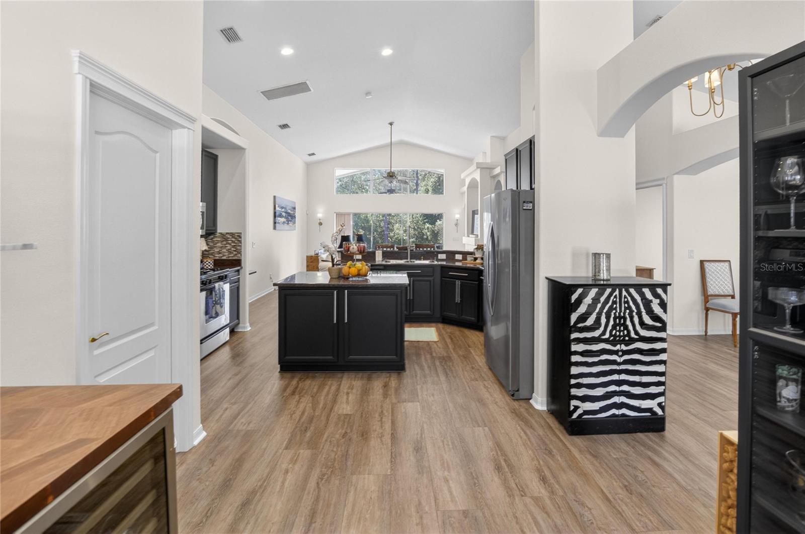 WEST MEADOWS - Residential