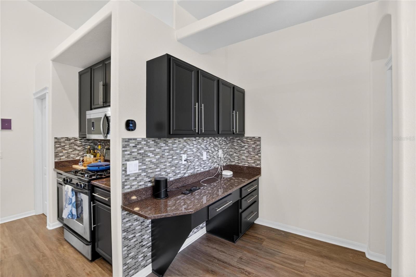 WEST MEADOWS - Residential