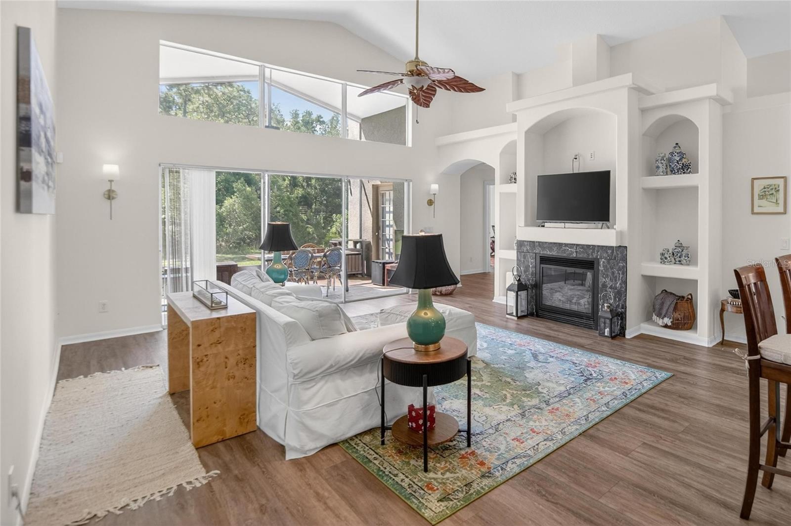 WEST MEADOWS - Residential