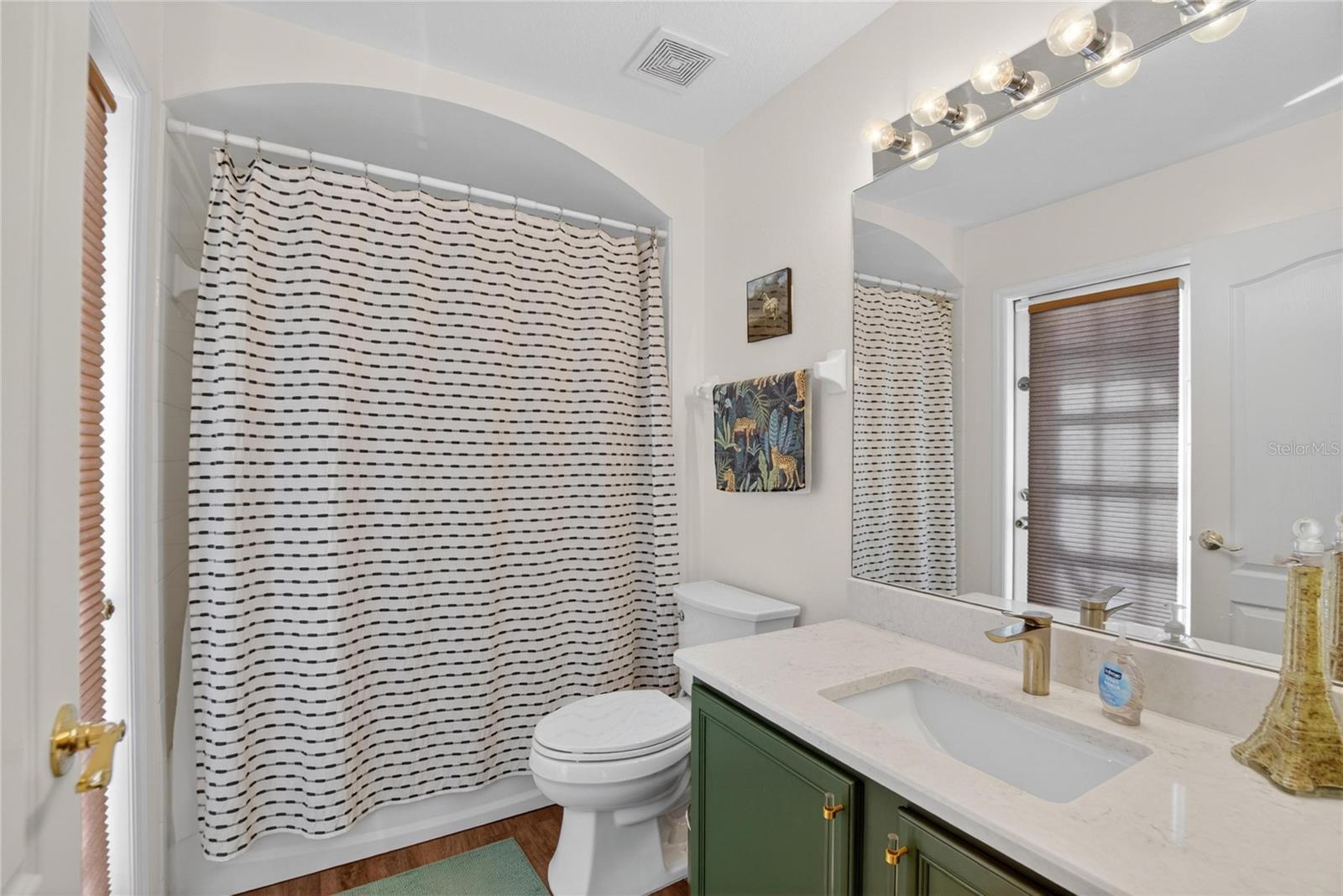 WEST MEADOWS - Residential