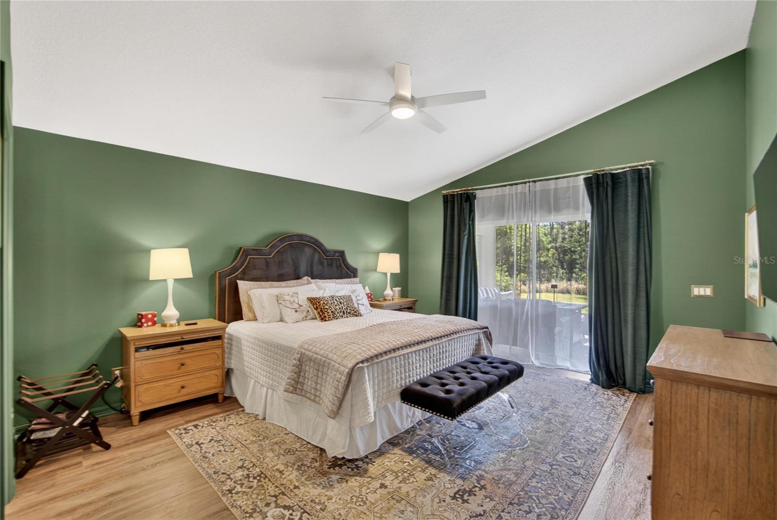 WEST MEADOWS - Residential