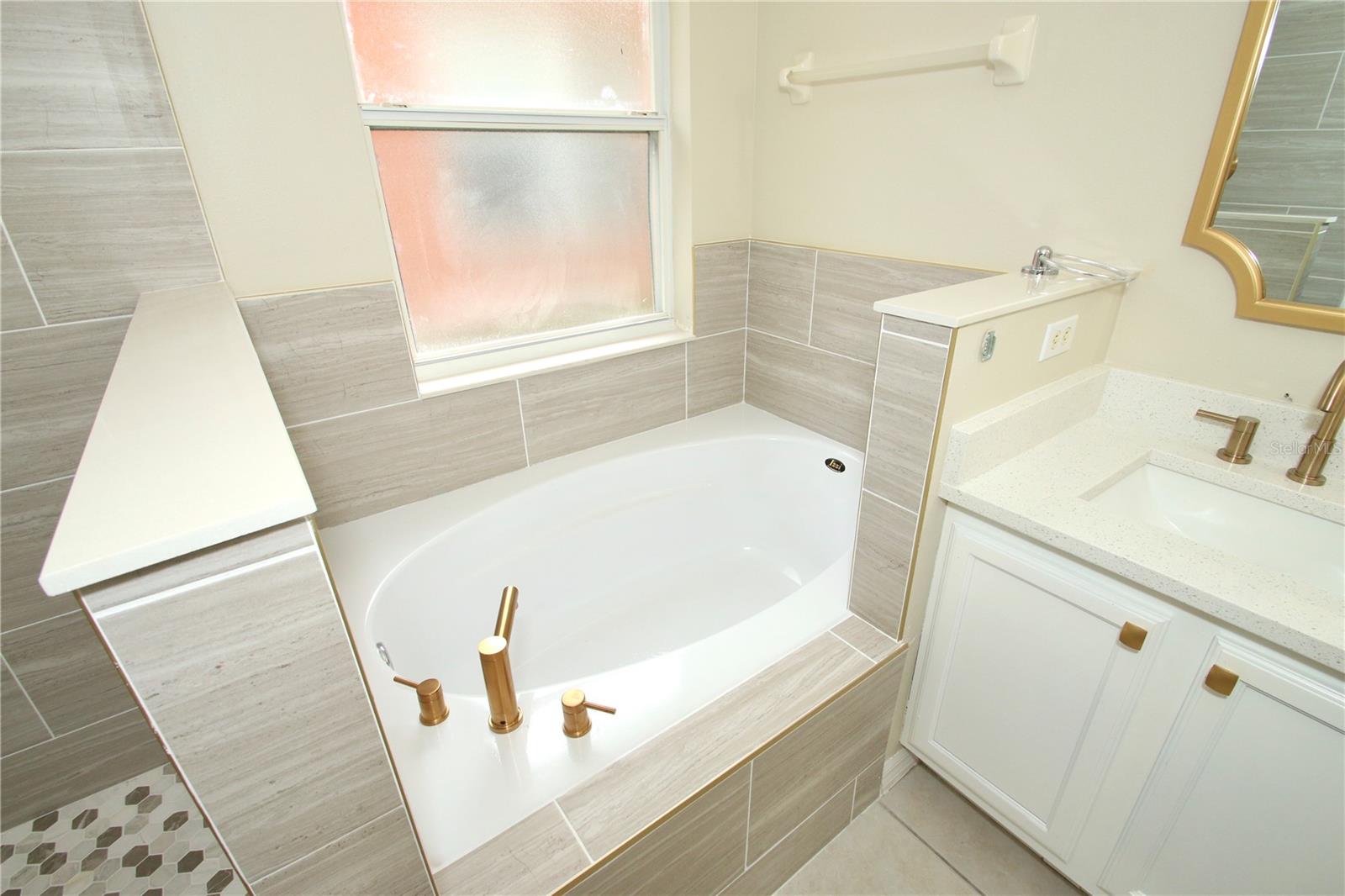 GREEN VALLEY WEST - Residential