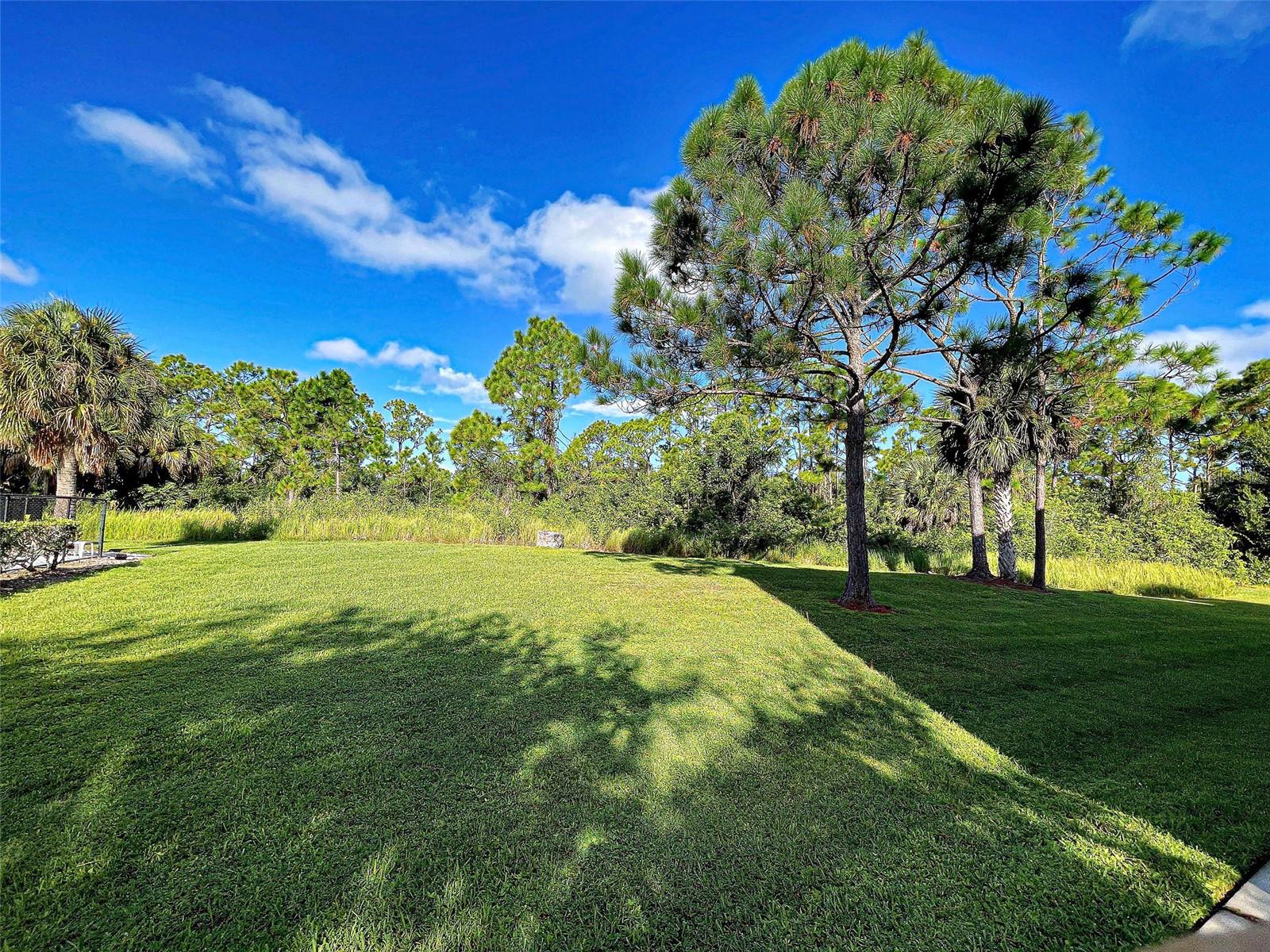 SANDHILL PINES BLDG 02 - Residential