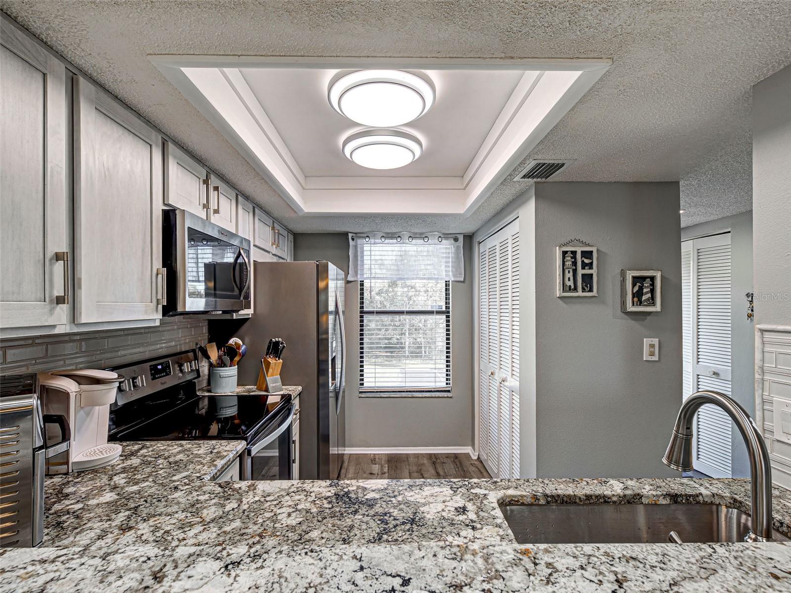 SANDHILL PINES BLDG 02 - Residential